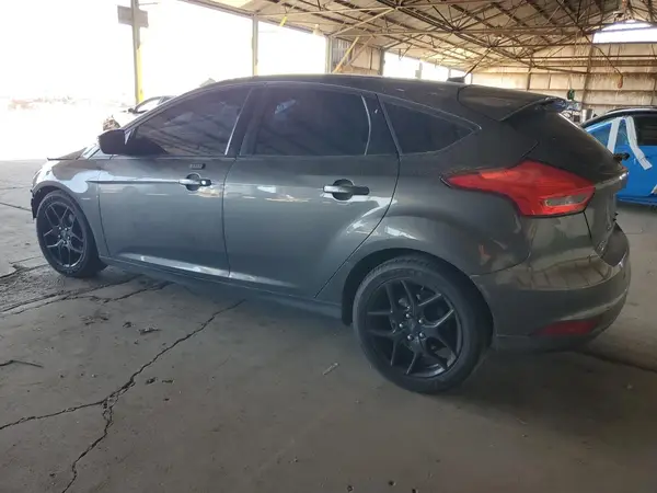 1FADP3K23GL246097 2016 FORD FOCUS - Image 2