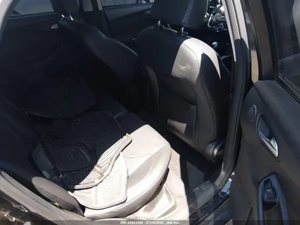 1FADP3K23GL258296 2016 FORD FOCUS - Image 8
