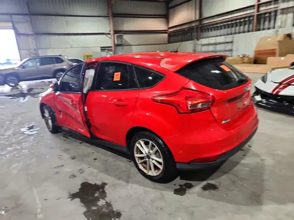 1FADP3K23GL264003 2016 FORD FOCUS - Image 2