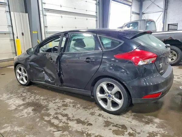 1FADP3K23GL268018 2016 FORD FOCUS - Image 2