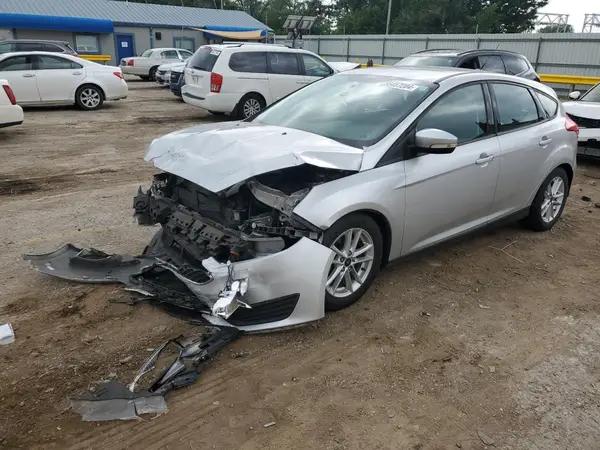 1FADP3K23GL283117 2016 FORD FOCUS - Image 1