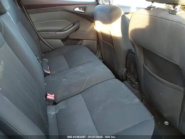 1FADP3K23GL284526 2016 FORD FOCUS - Image 8