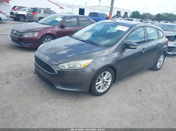 1FADP3K23GL284669 2016 FORD FOCUS - Image 2