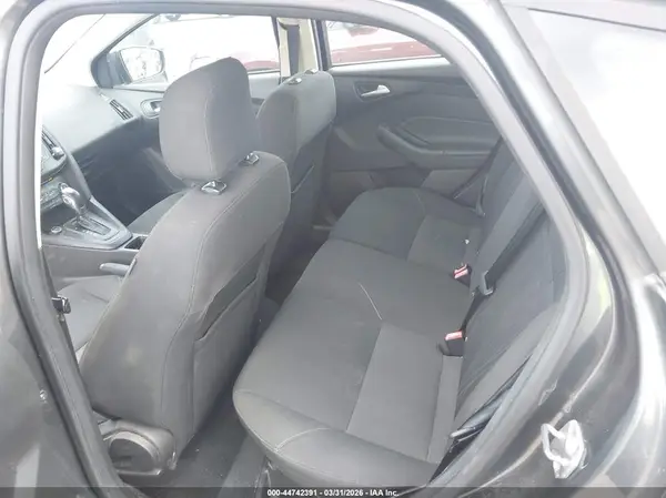 1FADP3K23GL284669 2016 FORD FOCUS - Image 8