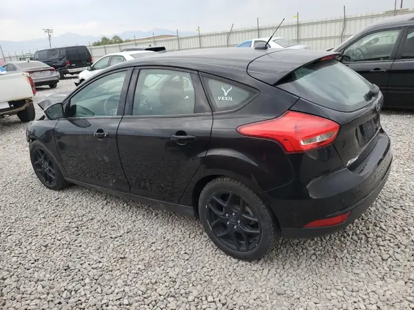 1FADP3K23GL285868 2016 FORD FOCUS - Image 2