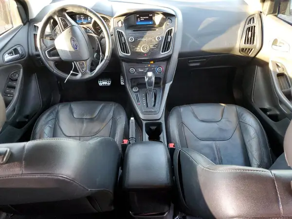 1FADP3K23GL286390 2016 FORD FOCUS - Image 8