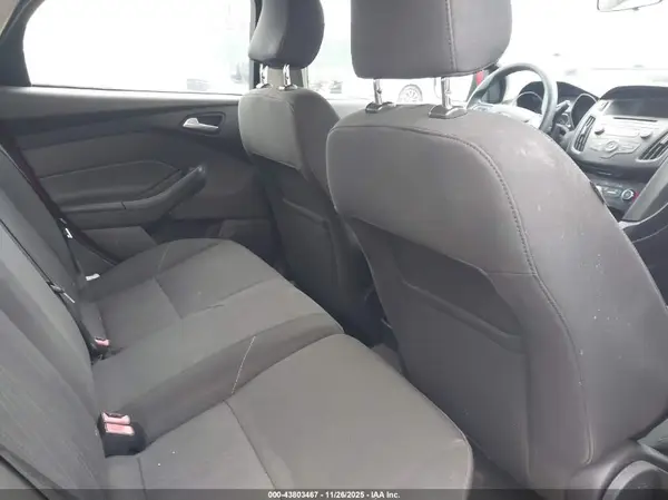 1FADP3K23GL290956 2016 FORD FOCUS - Image 8