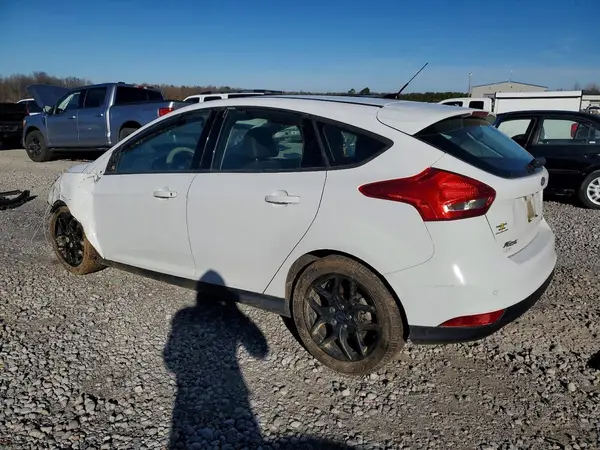 1FADP3K23GL307741 2016 FORD FOCUS - Image 2