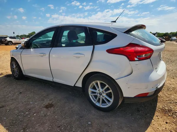 1FADP3K23GL313507 2016 FORD FOCUS - Image 2