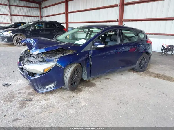 1FADP3K23GL321817 2016 FORD FOCUS - Image 2