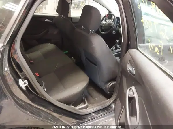 1FADP3K23GL327004 2016 FORD FOCUS - Image 8