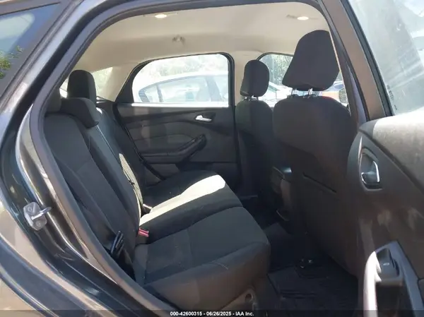 1FADP3K23GL336768 2016 FORD FOCUS - Image 8