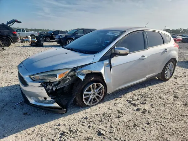 1FADP3K23GL337385 2016 FORD FOCUS - Image 1