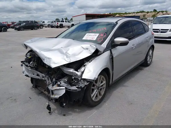 1FADP3K23GL338925 2016 FORD FOCUS - Image 2
