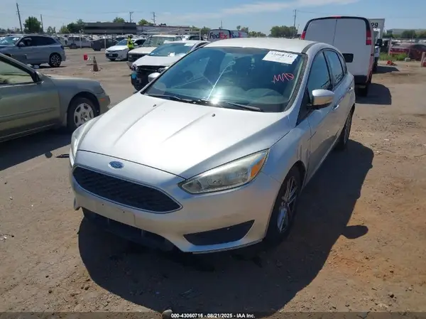 1FADP3K23GL344983 2016 FORD FOCUS - Image 2