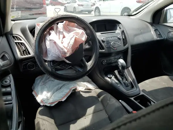 1FADP3K23GL351951 2016 FORD FOCUS - Image 8