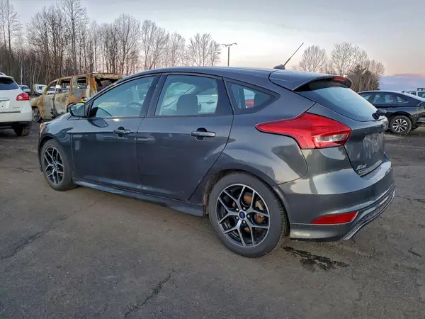1FADP3K23GL353988 2016 FORD FOCUS - Image 2