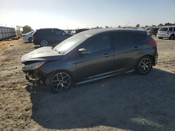 1FADP3K23GL363274 2016 FORD FOCUS - Image 1