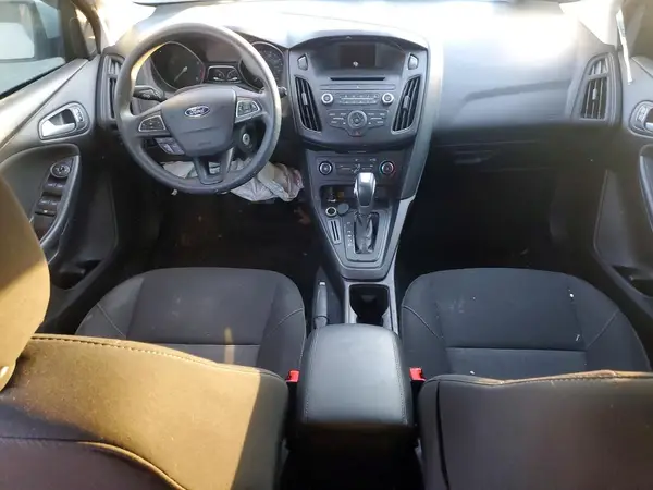 1FADP3K23GL387462 2016 FORD FOCUS - Image 8