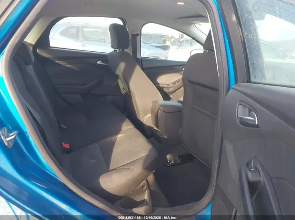 1FADP3K23GL398381 2016 FORD FOCUS - Image 8