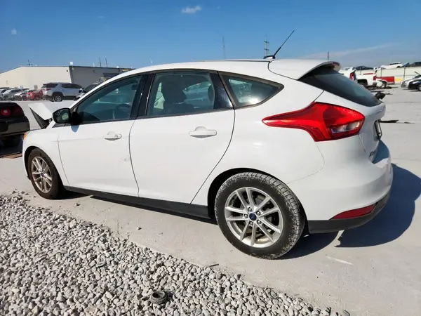 1FADP3K23GL399711 2016 FORD FOCUS - Image 2
