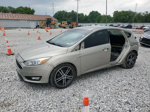1FADP3K23GL403725 2016 FORD FOCUS - Image 1