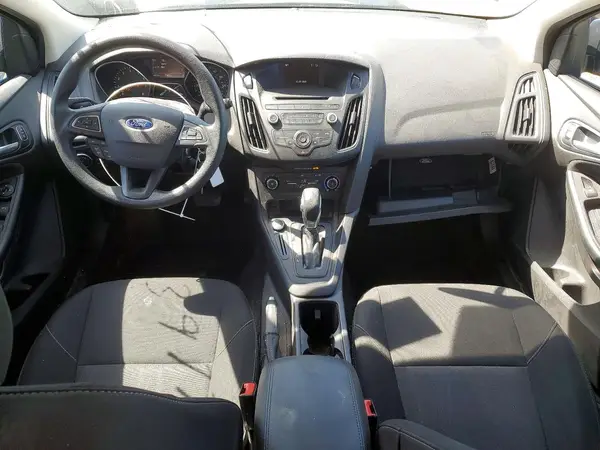 1FADP3K23HL213960 2017 FORD FOCUS - Image 8