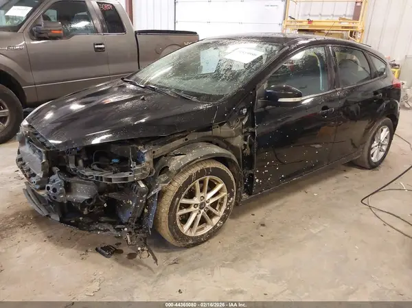 1FADP3K23HL214008 2017 FORD FOCUS - Image 2