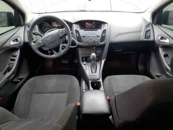 1FADP3K23HL215711 2017 FORD FOCUS - Image 8