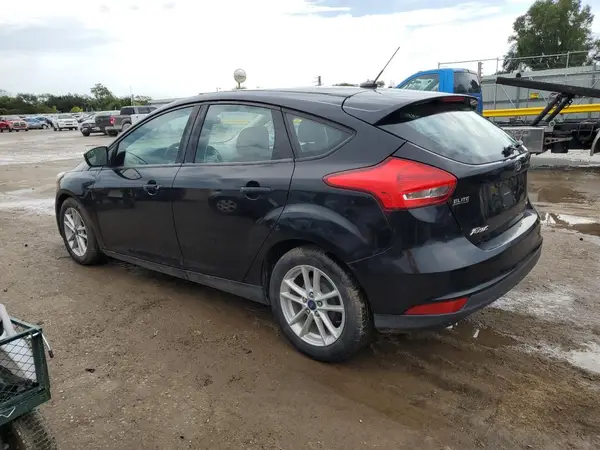 1FADP3K23HL216261 2017 FORD FOCUS - Image 2