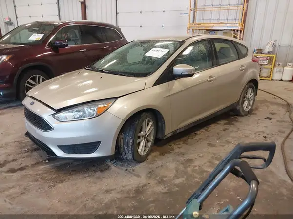 1FADP3K23HL217524 2017 FORD FOCUS - Image 2