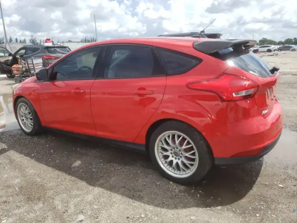 1FADP3K23HL231326 2017 FORD FOCUS - Image 2