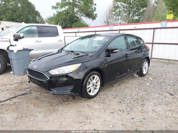 1FADP3K23HL251320 2017 FORD FOCUS - Image 2