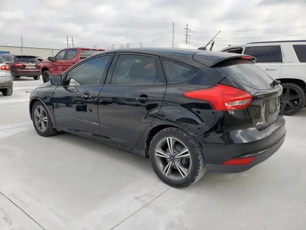 1FADP3K23HL258848 2017 FORD FOCUS - Image 2