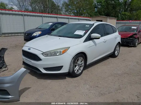 1FADP3K23HL263225 2017 FORD FOCUS - Image 2