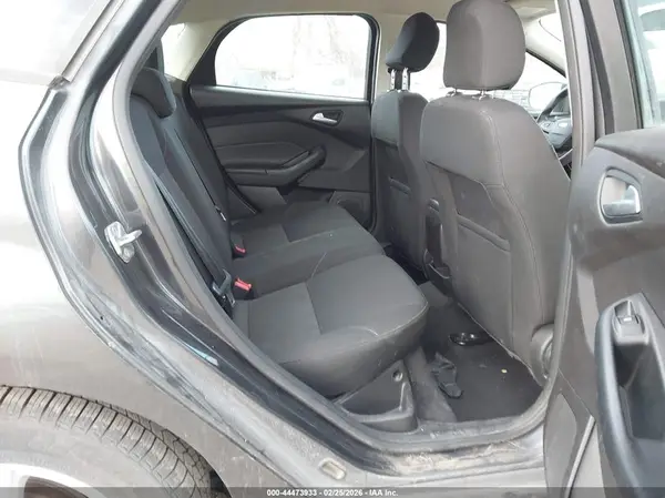 1FADP3K23HL271972 2017 FORD FOCUS - Image 8