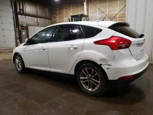 1FADP3K23HL272037 2017 FORD FOCUS - Image 2