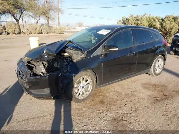 1FADP3K23HL278582 2017 FORD FOCUS - Image 2