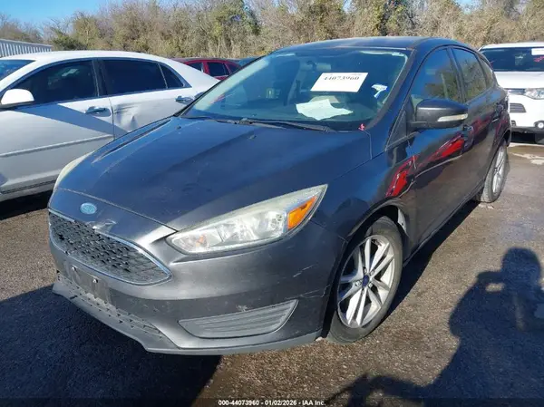 1FADP3K23HL283779 2017 FORD FOCUS - Image 2