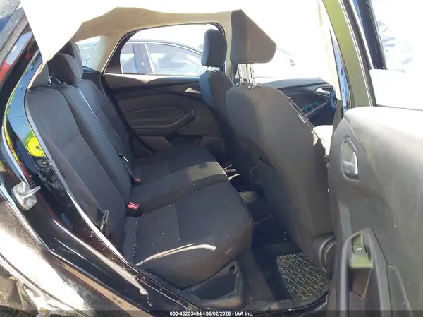 1FADP3K23HL285743 2017 FORD FOCUS - Image 8