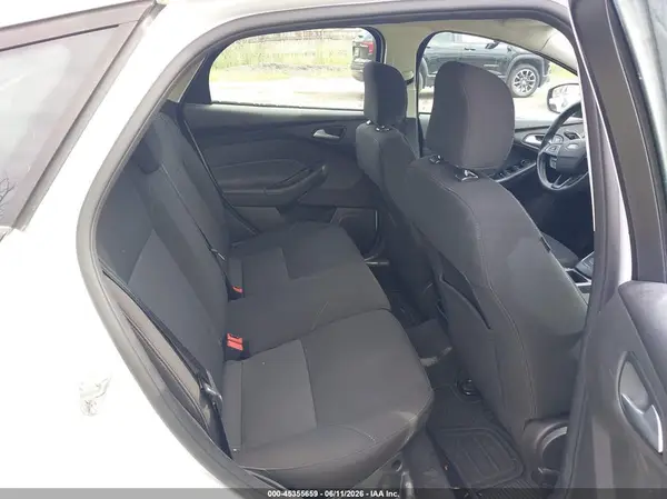 1FADP3K23HL299092 2017 FORD FOCUS - Image 8