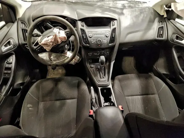 1FADP3K23JL206321 2018 FORD FOCUS - Image 8