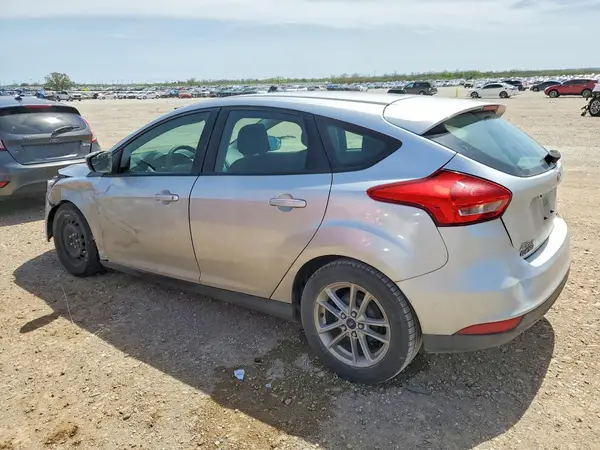 1FADP3K23JL218081 2018 FORD FOCUS - Image 2