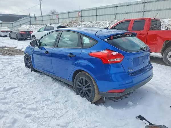 1FADP3K23JL239870 2018 FORD FOCUS - Image 2