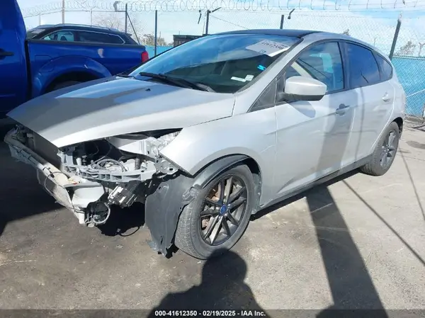 1FADP3K23JL241862 2018 FORD FOCUS - Image 2