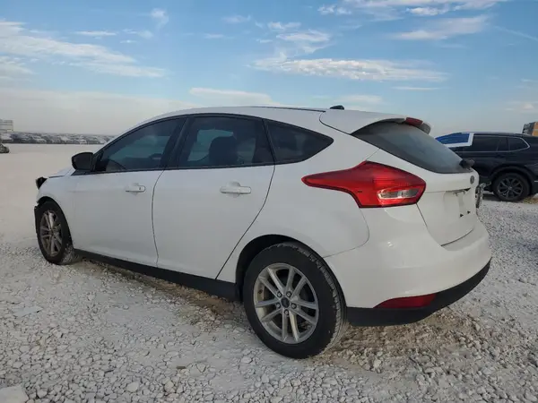 1FADP3K23JL246480 2018 FORD FOCUS - Image 2