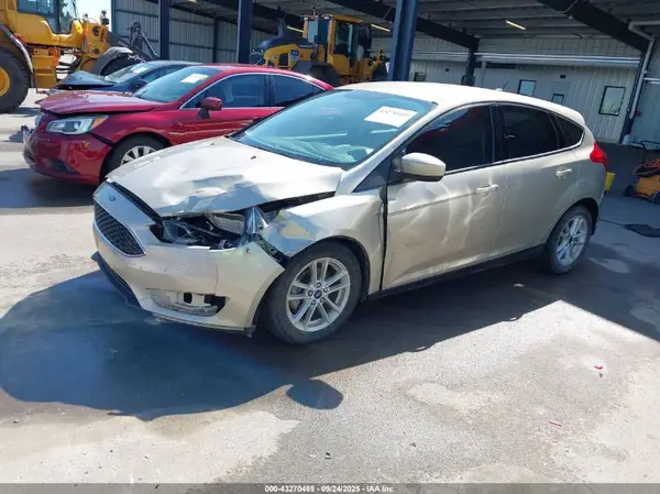 1FADP3K23JL246575 2018 FORD FOCUS - Image 2