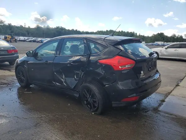 1FADP3K23JL250786 2018 FORD FOCUS - Image 2