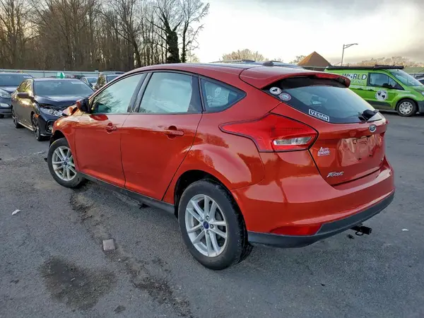 1FADP3K23JL254899 2018 FORD FOCUS - Image 2