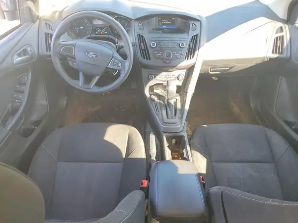 1FADP3K23JL255843 2018 FORD FOCUS - Image 8